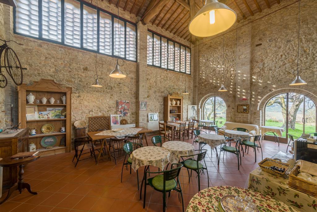 Agriturismo Santa Croce San Gimignano Eksteriør bilde