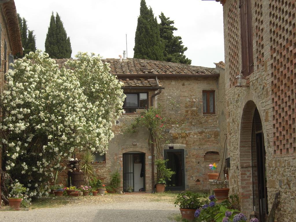 Agriturismo Santa Croce San Gimignano Eksteriør bilde