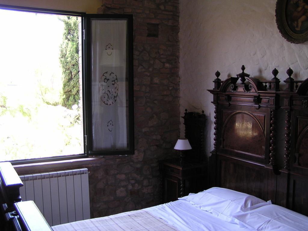 Agriturismo Santa Croce San Gimignano Rom bilde