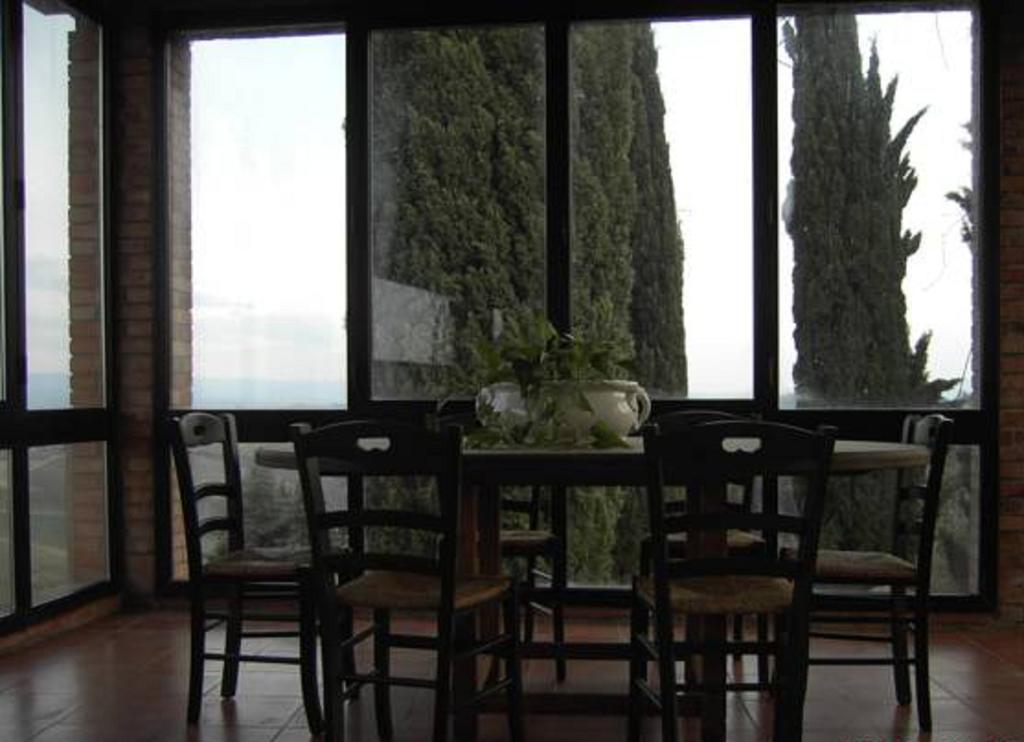 Agriturismo Santa Croce San Gimignano Rom bilde