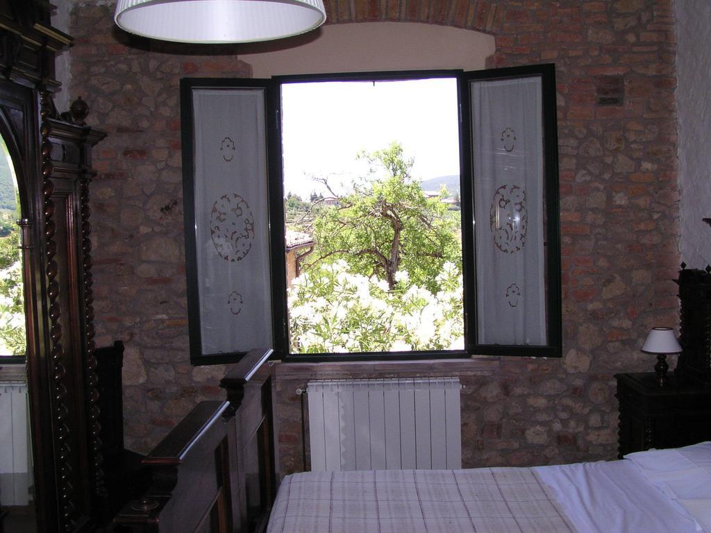Agriturismo Santa Croce San Gimignano Rom bilde